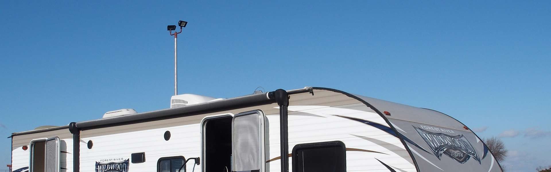 Click to show or hide the buttons